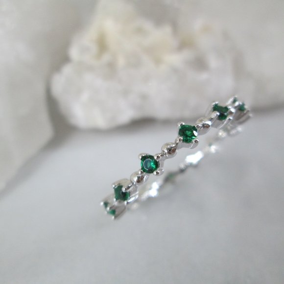 EMERALD 925 Sterling Silver Thin Eternity Band>Wedding, Birthstone, Non Tarnish - Picture 5 of 5